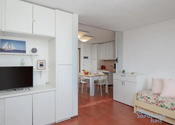 Iole's House, Finestra Sul Mare * Olbia